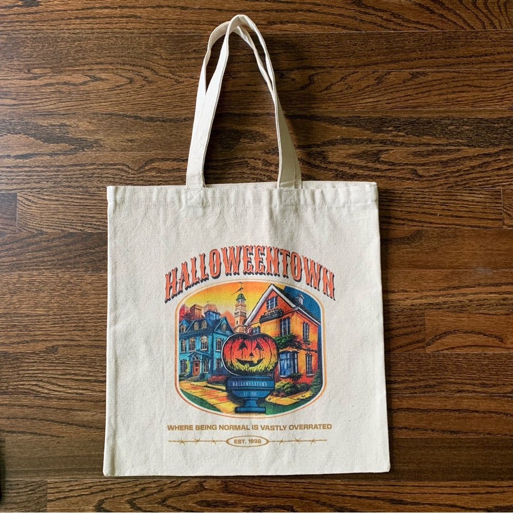 🎃 Halloween Town Canvas Tote Bag NWOT